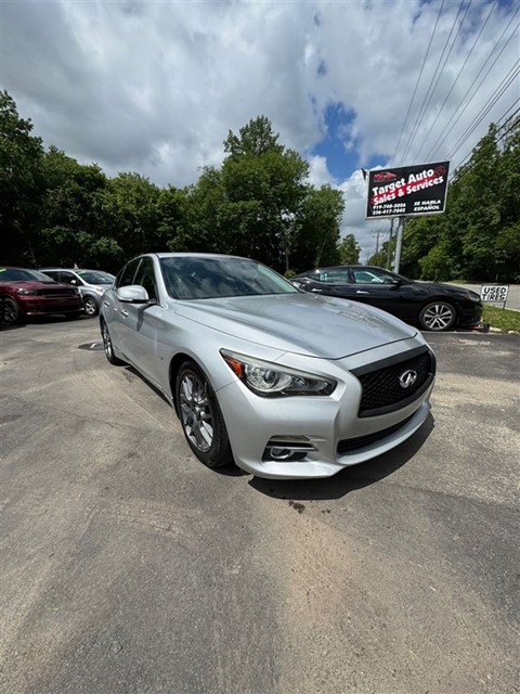 2015 Infiniti Q50 Preiu