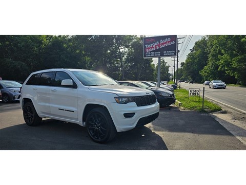 2018 Jeep Grand Cherokee Laredo 4WD