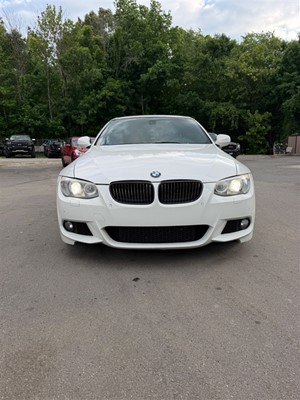 2011 BMW 3-Series