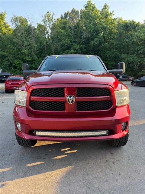 2014 RAM 1500 Tradesman Crew Cab SWB 4WD