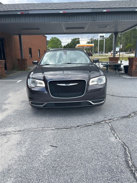 2015 Chrysler 300 Limited RWD