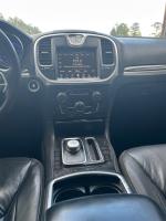 2015 Chrysler 300 Pic 2834_V202404111340366