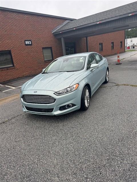 2013 Ford Fusion Hybrid SE