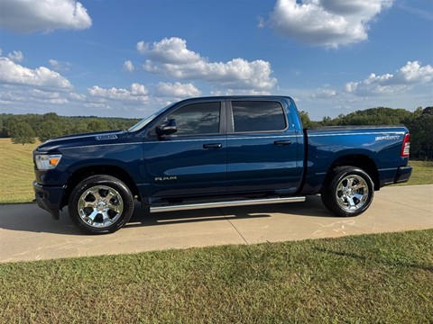 2022 RAM 1500 Big Horn Crew Cab SWB 4WD