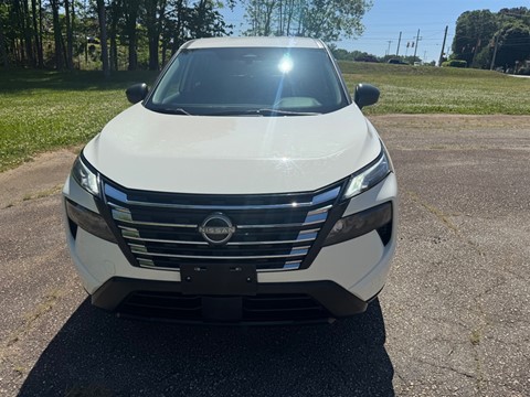 2024 Nissan Rogue S
