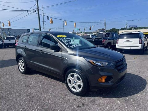 2019 Ford Escape S Sport Utility 4D