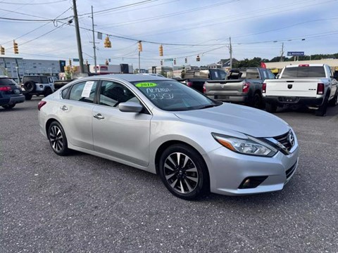 2018 Nissan Altima 2.5 SV Sedan 4D