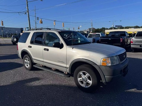 2004 Ford Explorer XLS Sport SUV 4D