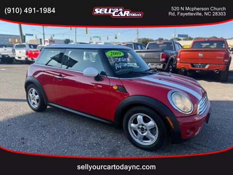 2009 MINI Hardtop Cooper Hatchback 2D