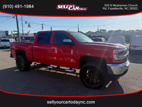 2017 Chevrolet Silverado 1500 Crew Cab LT Pickup 4D 5 3/4 ft