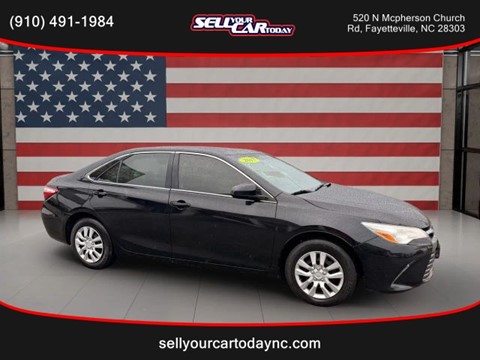 2017 Toyota Camry LE Sedan 4D