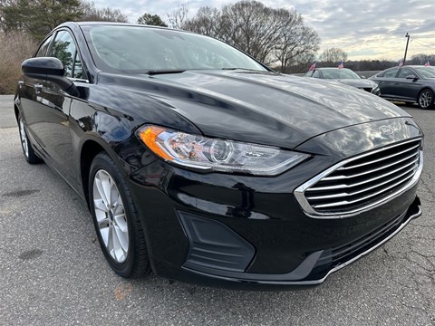 2020 Ford Fusion Hybrid SE