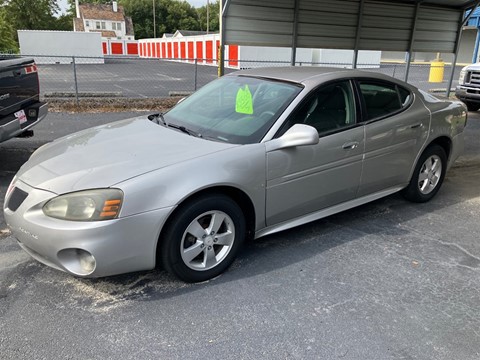 2008 Pontiac Grand Prix Sedan