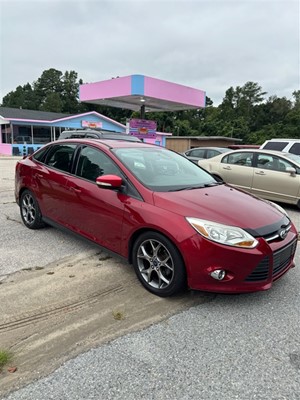 2014 Ford Focus SE Sedan for sale by dealer