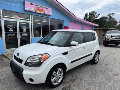 2011 Kia Soul +
