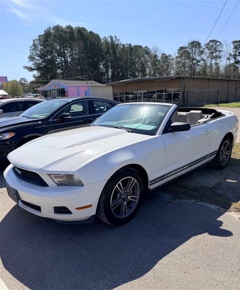 2010 Ford Mustang V6 Convertible