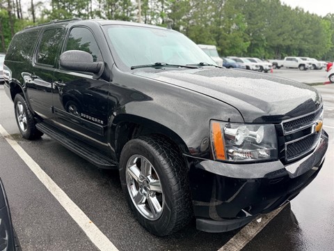 2014 Chevrolet Suburban LT 1500 4WD