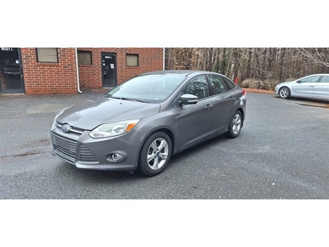 2014 Ford Focus SE Sedan