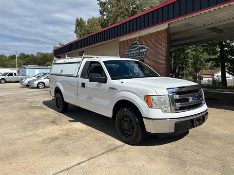 2014 Ford F-150 5.0L Coyote V8! Nice Camper Top