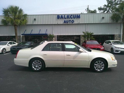 2009 Cadillac DTS w/1SD