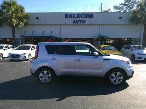 2017 Kia Soul Base 4dr Crossover 6A