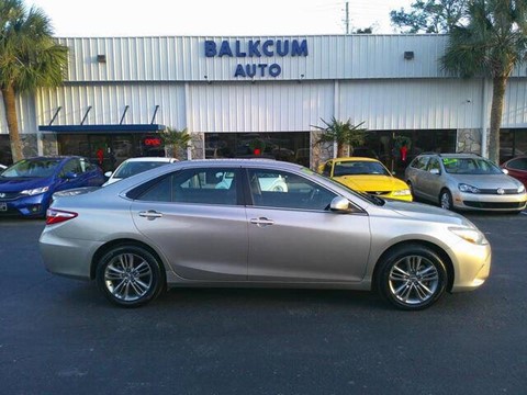 2016 Toyota Camry SE w/Special Edition Pkg