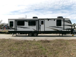 2022 Keystone OUTBACK 328RL for sale