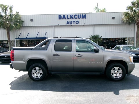 2007 Chevrolet Avalanche LS 2WD