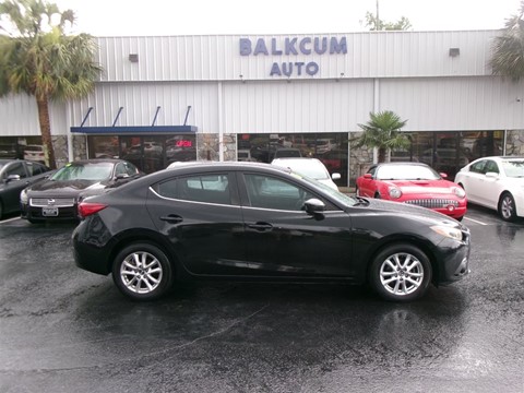 2016 Mazda MAZDA3 i Touring AT 4-Door