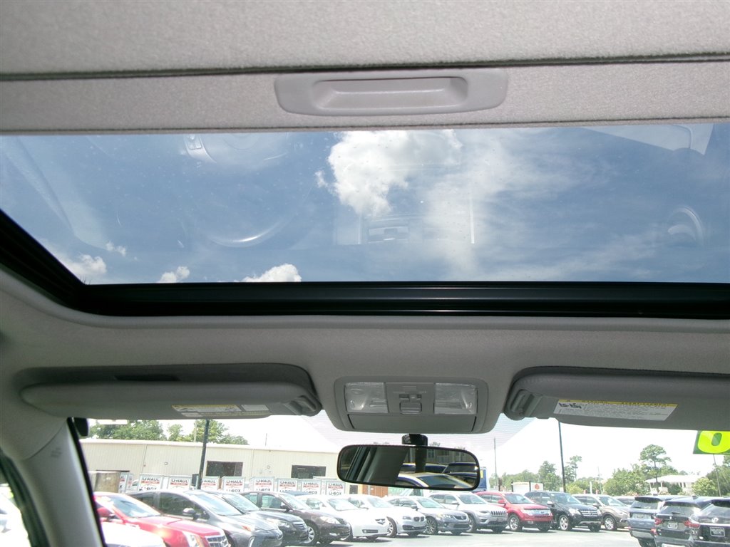 2008 Toyota RAV4 Limited photo 11
