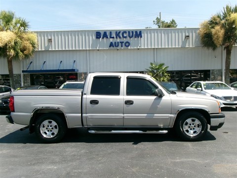 2005 Chevrolet Silverado 1500 LS Crew Cab 2WD
