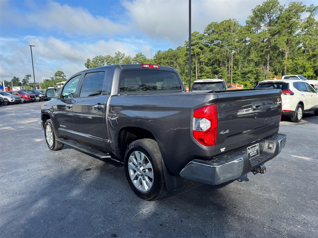 2017 Toyota Tundra Limited CrewMax photo 6