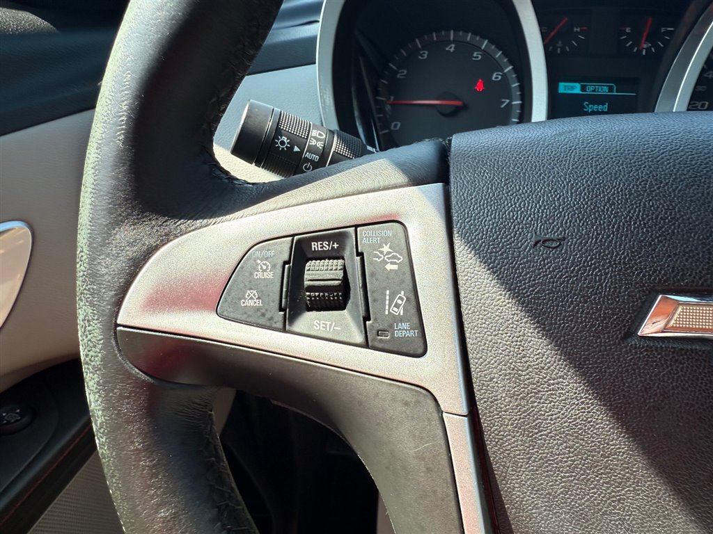 2015 Chevrolet Equinox LTZ photo 17
