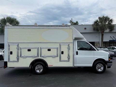 2023 GMC Savana G3500 139 in.