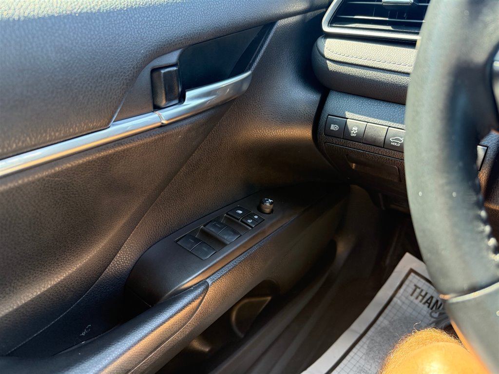 2022 Toyota Camry SE photo 20
