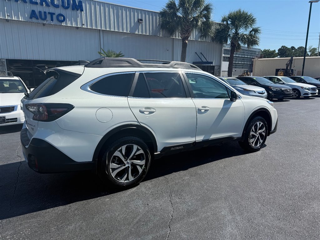 2021 Subaru Outback Limited photo 3