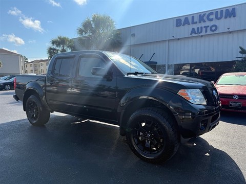 2018 Nissan Frontier PRO-4X Crew Cab 5AT 4WD