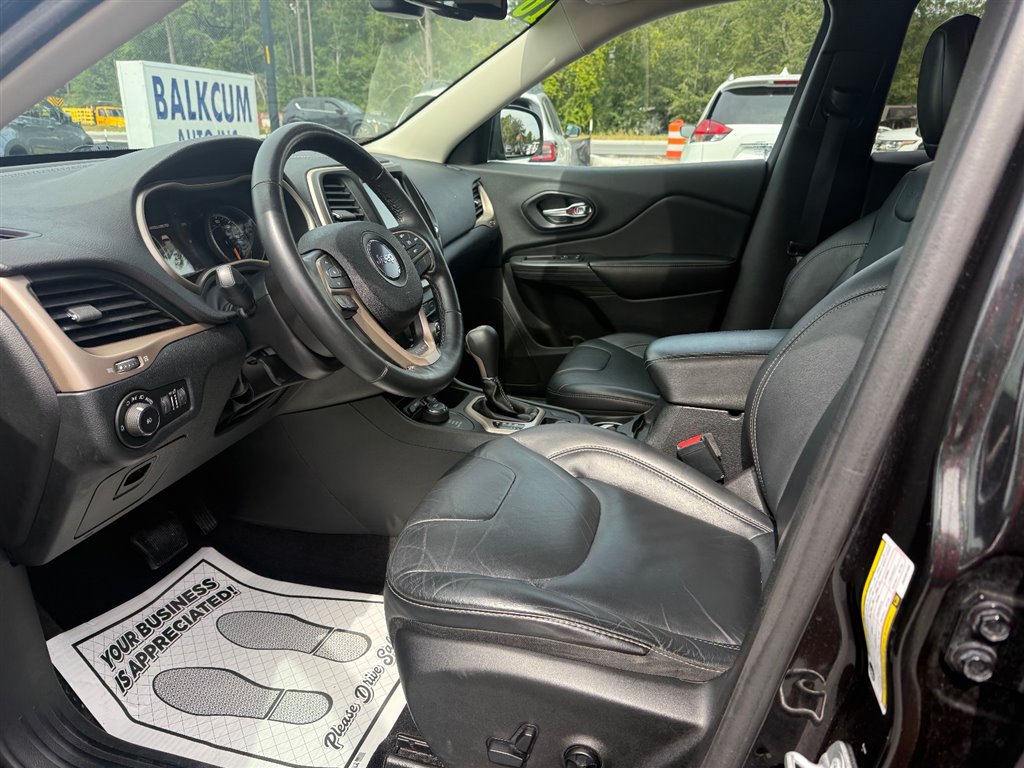 2016 Jeep Cherokee Limited photo 10