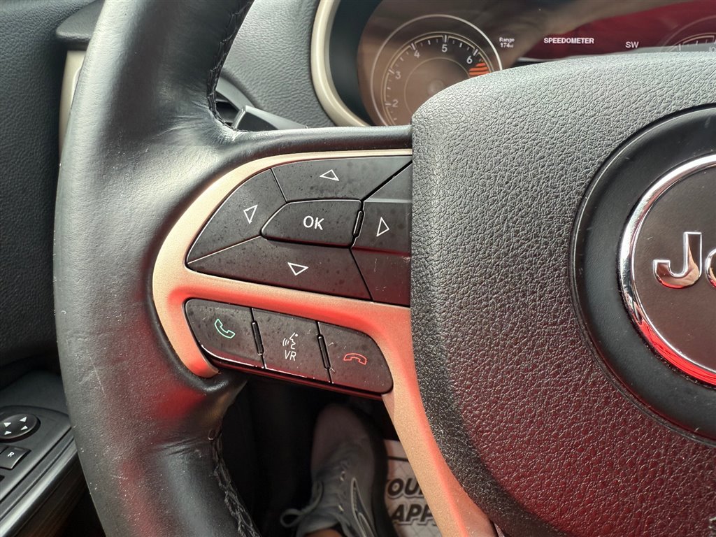 2016 Jeep Cherokee Limited photo 14