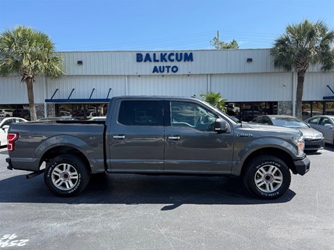 2018 Ford F-150 XLT  SuperCrew 5.5-ft. 2WD