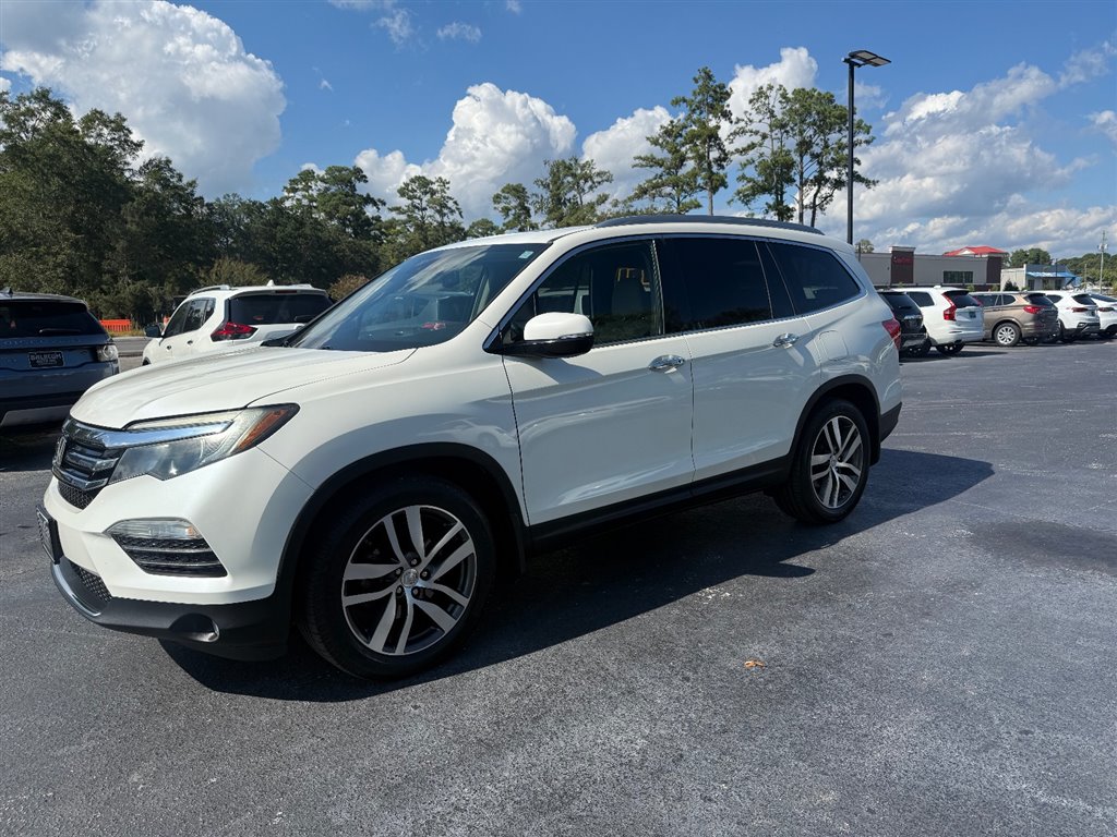 2016 Honda Pilot Touring photo 27