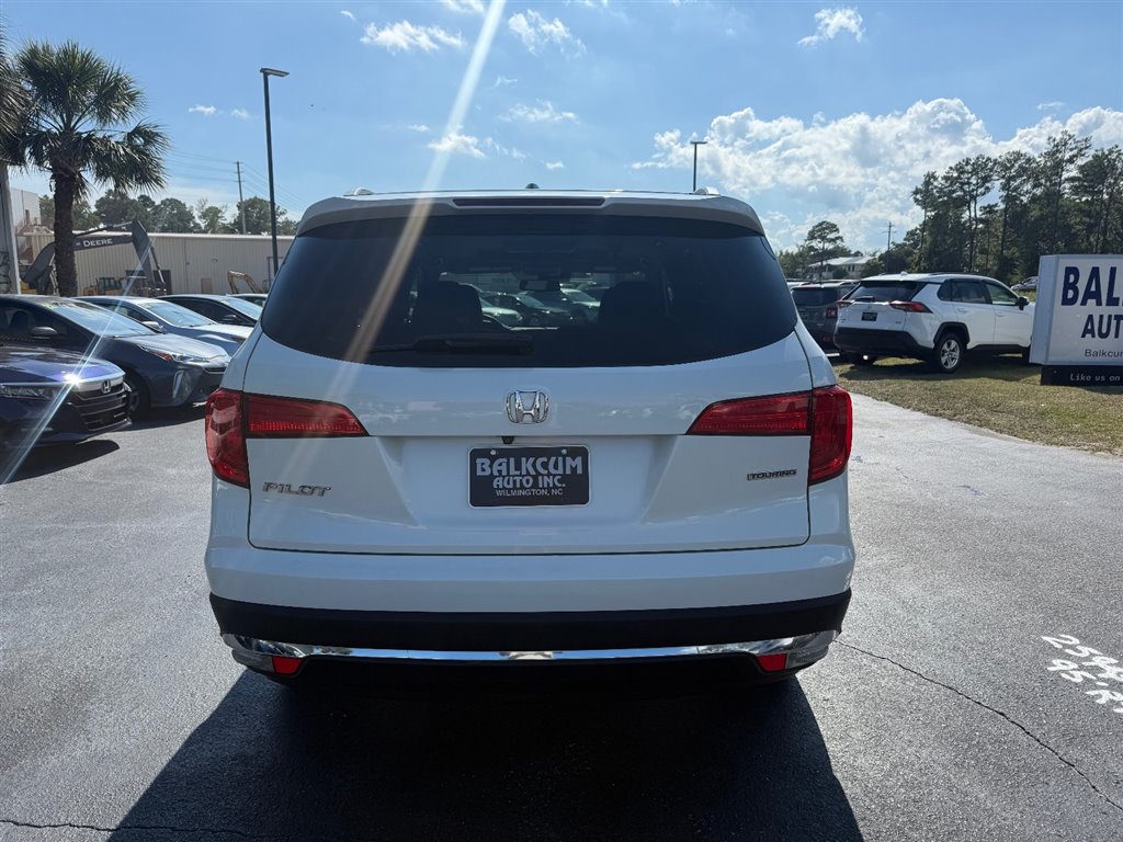 2016 Honda Pilot Touring photo 4