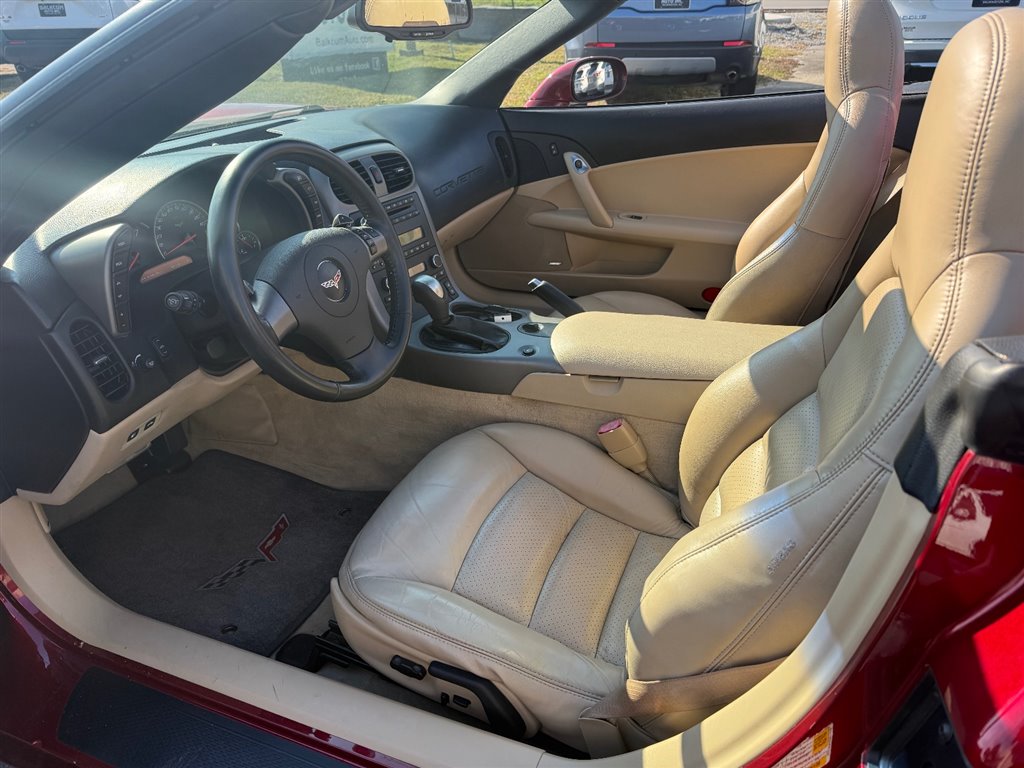 2007 Chevrolet Corvette Convertible LT2 photo 11