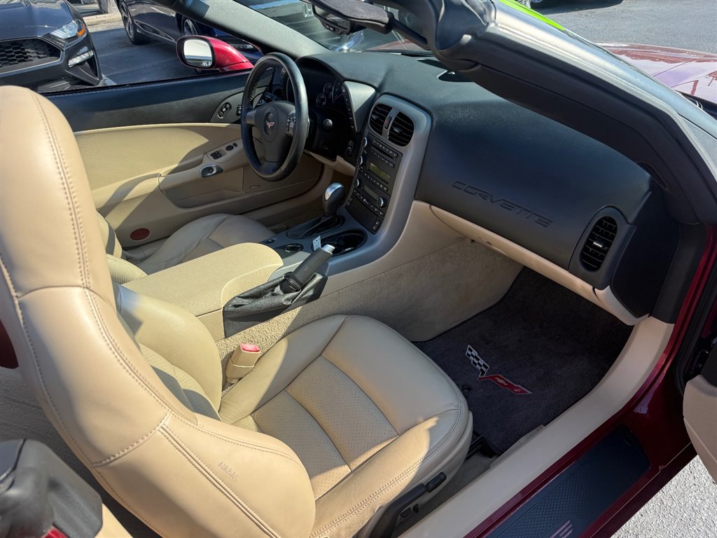 2007 Chevrolet Corvette Convertible LT2 photo 9