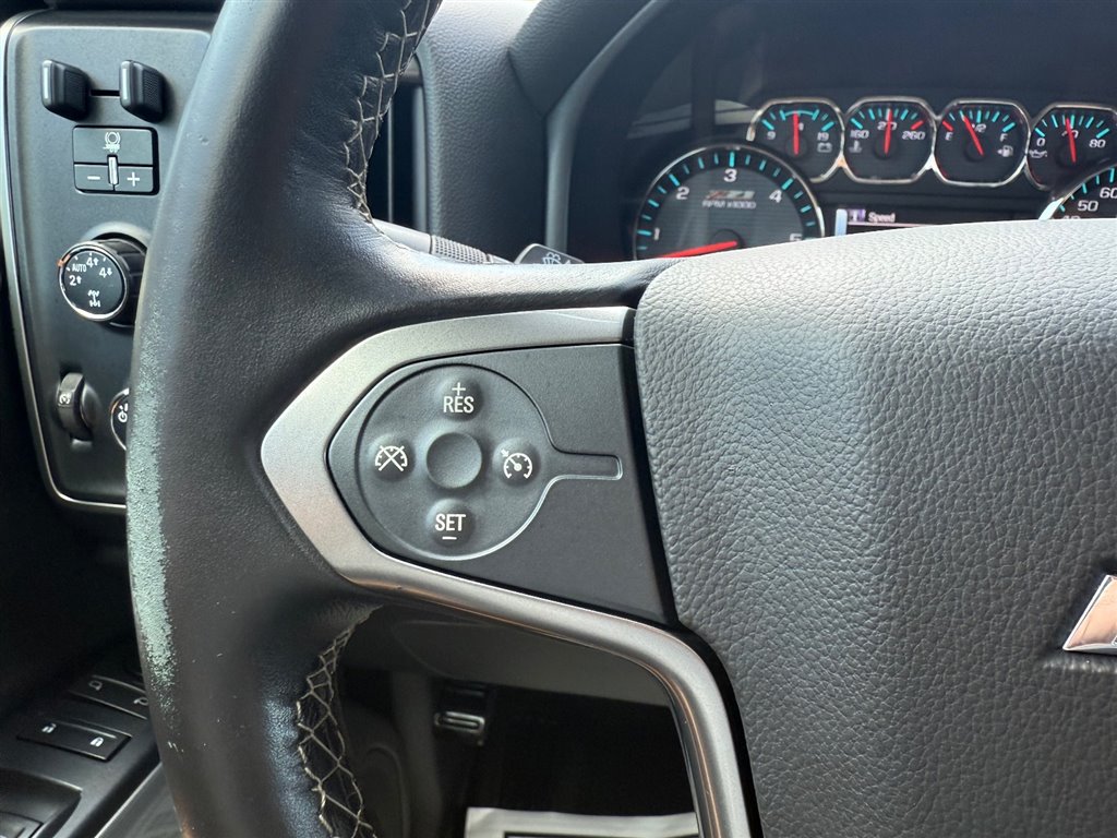 2015 Chevrolet Silverado 1500 LT photo 17