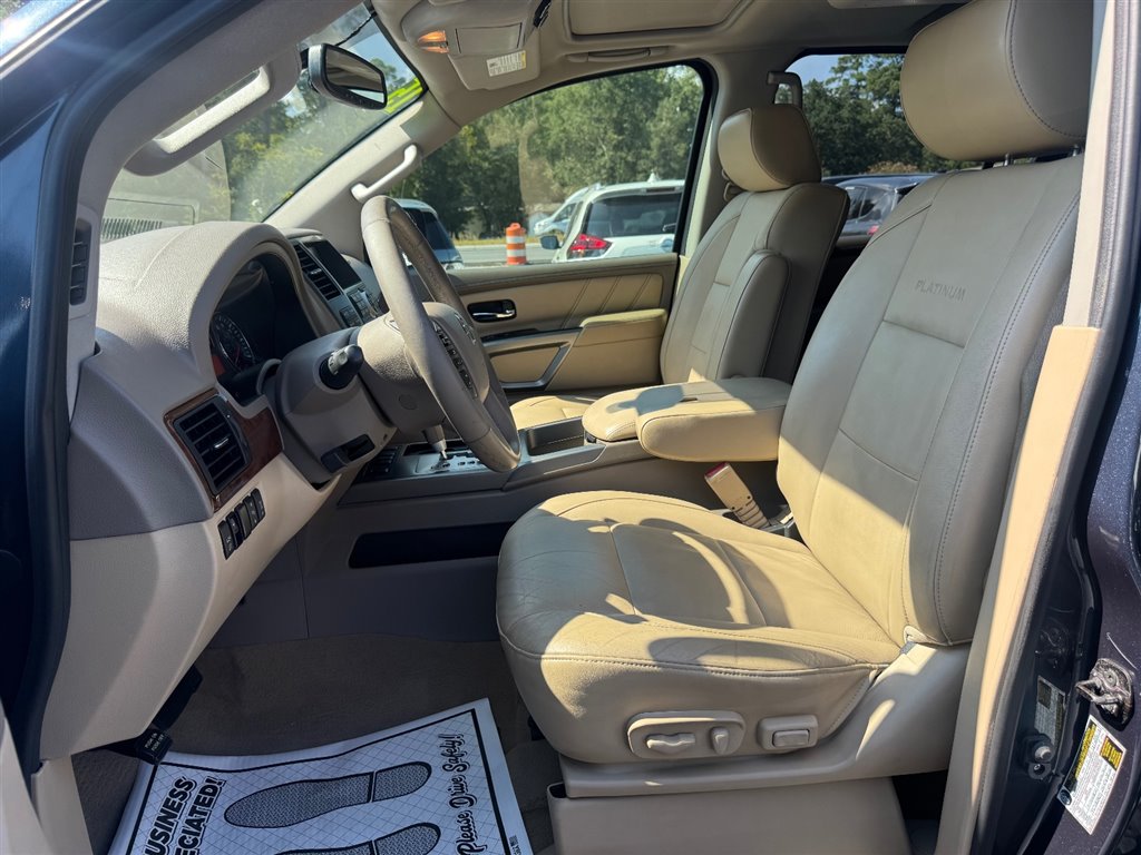 2015 Nissan Armada Platinum photo 13