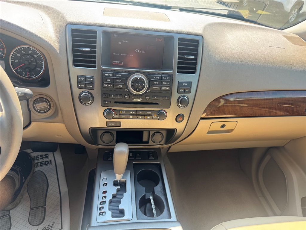 2015 Nissan Armada Platinum photo 19