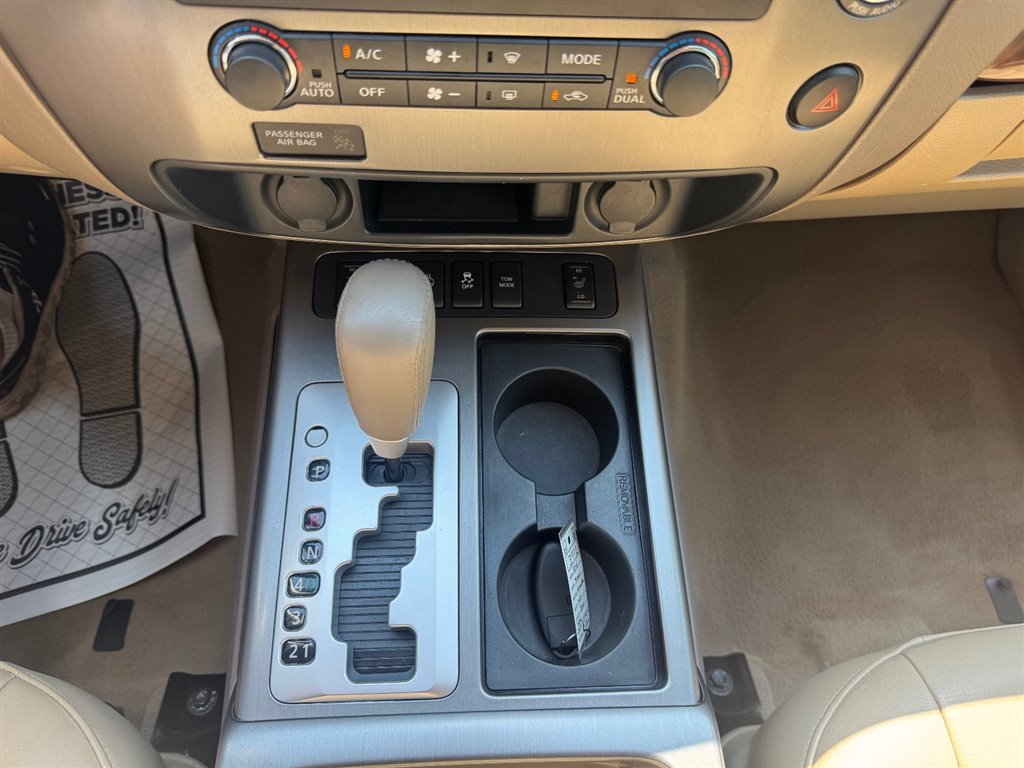 2015 Nissan Armada Platinum photo 21
