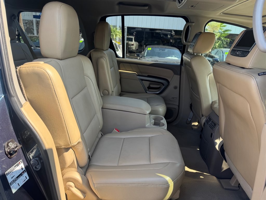 2015 Nissan Armada Platinum photo 23