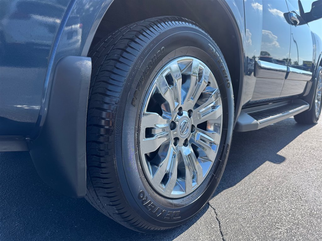 2015 Nissan Armada Platinum photo 9